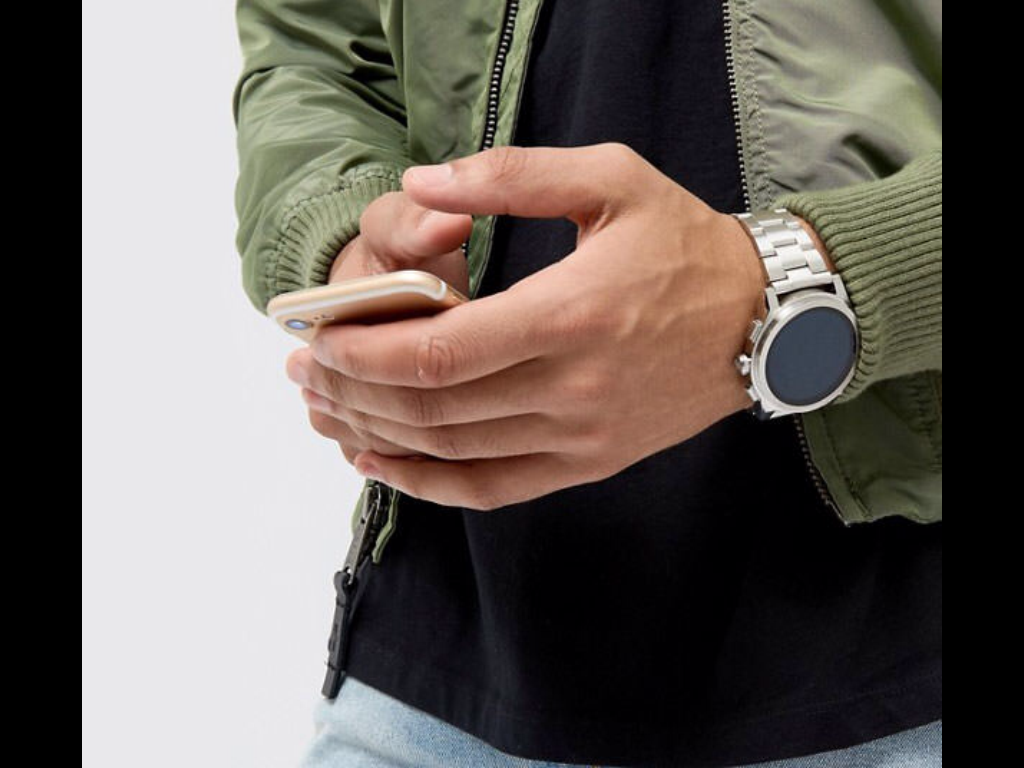 mkt5025 grayson silver smartwatch
